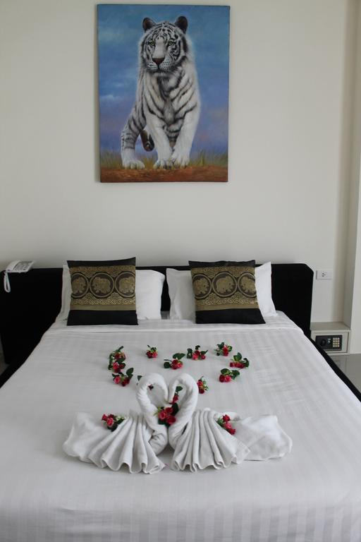 Lars-Lita Residence Patong Kültér fotó