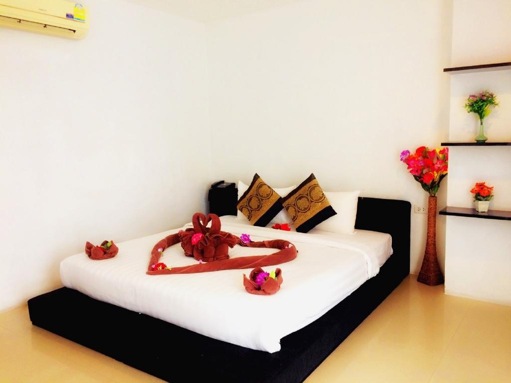 Lars-Lita Residence Patong Kültér fotó
